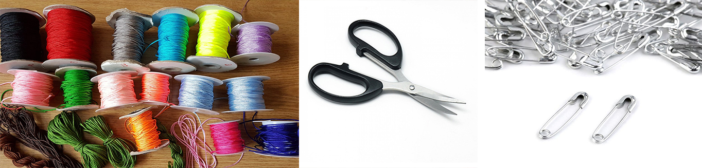 Obrázky s produktami použitými na tvorbu náramkov priateľstva. Sú tu ostré nožnice, saténové shamballa šnúrky.